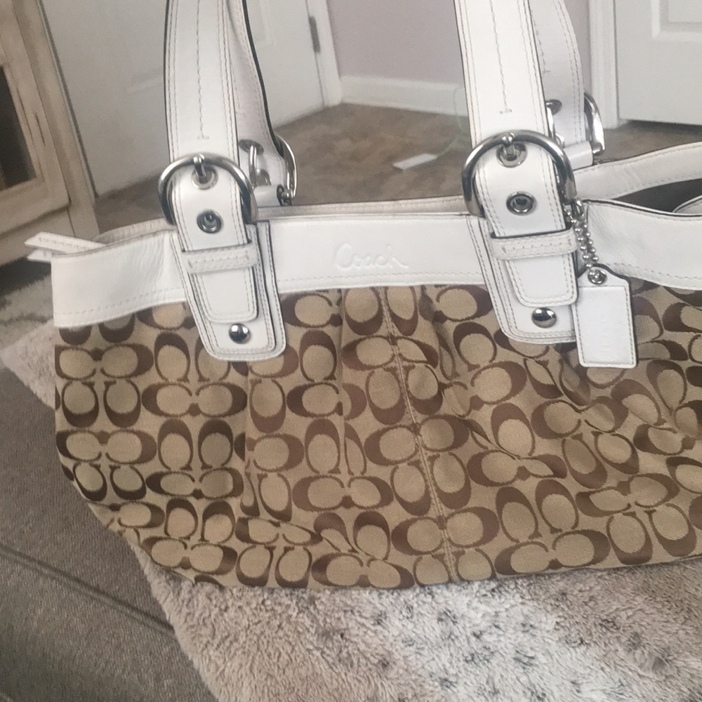 100% Authentic Coach Handbag - Picture 3 of 5